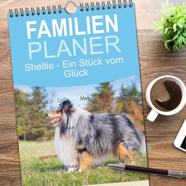 Produktbild: Familienplaner 2026 - Sheltie - Ein St&uuml;ck vom Gl&uuml;ck mit 5 Spalten (Wandkalender, 21 x 45 cm) CALVENDO