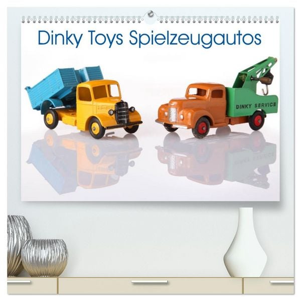 Produktbild: Dinky Toys Spielzeugautos (hochwertiger Premium Wandkalender 2026 DIN A2 quer), Kunstdruck in Hochglanz