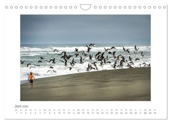 Produktbild: Street Moments (Wandkalender 2026 DIN A4 quer), CALVENDO Monatskalender
