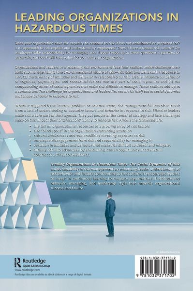 Produktbild: Leading Organizations in Hazardous Times