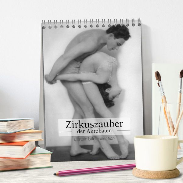 Produktbild: Zirkuszauber der Akrobaten (Tischkalender 2026 DIN A5 hoch), CALVENDO Monatskalender