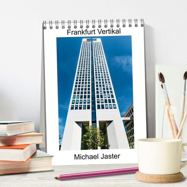 Produktbild: Frankfurt Vertikal Michael Jaster (Tischkalender 2026 DIN A5 hoch), CALVENDO Monatskalender