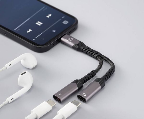 Produktbild: Renkforce USB-C&reg;, Audio Adapterkabel [1x USB-C&reg; Stecker - 2x USB-C&reg; Buchse, USB-C&reg; Buchse (Power Delivery)] USB-C&reg; Audio+Charge
