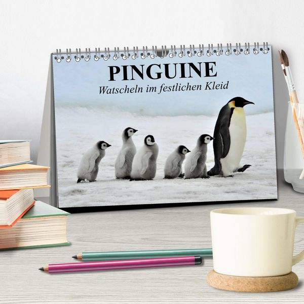 Produktbild: Pinguine - Watscheln im festlichen Kleid (Tischkalender 2026 DIN A5 quer), CALVENDO Monatskalender