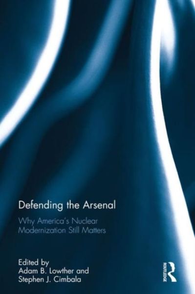Produktbild: Defending the Arsenal