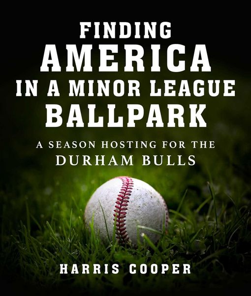 Produktbild: Finding America in a Minor League Ballpark