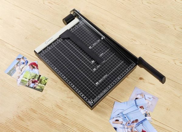 Renkforce RF-CUT-100 Hebelschneider A4 Schnittleistung A4 80 g/m²: 12 Blatt