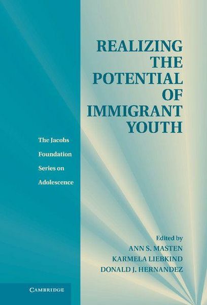 Produktbild: Realizing the Potential of Immigrant Youth
