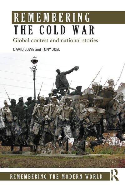 Produktbild: Remembering the Cold War