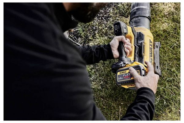 Produktbild: DEWALT DCMBL777N-XJ DCMBL777N Akku Laubbl&auml;ser 54V