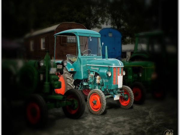 Produktbild: CALVENDO Puzzle Oldtimer Traktor Hanomag | 1000 Teile Lege-Gr&ouml;&szlig;e 64x48cm Foto-Puzzle f&uuml;r gl&uuml;ckliche Stunden