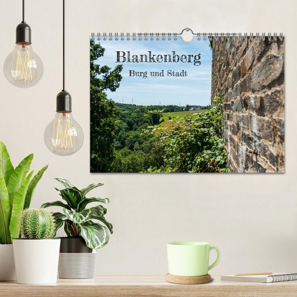 Produktbild: Blankenberg Burg und Stadt (Wandkalender 2026 DIN A4 quer), CALVENDO Monatskalender