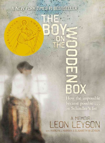 Produktbild: The Boy on the Wooden Box