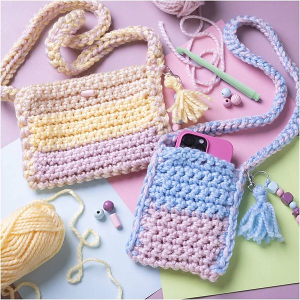 Produktbild: Creativ Company DIY Sets Stricken & H&auml;keln Starter Kreativ Set H&auml;keln, Sortierte Farben, Taschen, Kreativ Box