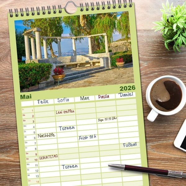 Produktbild: Familienplaner 2026 - Mediterraner Zauber - Korfu in all seinen Facetten mit 5 Spalten (Wandkalender, 21 x 45 cm) CALVENDO