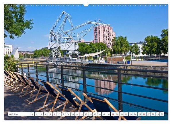 Produktbild: Strasbourg - Ville d'histoire et de charme au c&oelig;ur de l'Europe (Calendrier mural haut de gamme 2027 DIN A2 vertical), CALVENDO calendrier mensuel