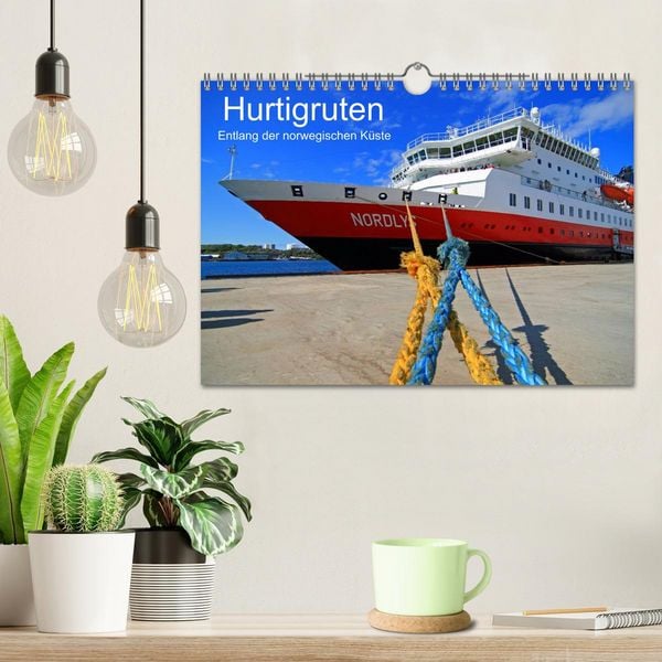 Produktbild: Hurtigruten - Entlang der norwegischen K&uuml;ste (Wandkalender 2026 DIN A4 quer), CALVENDO Monatskalender