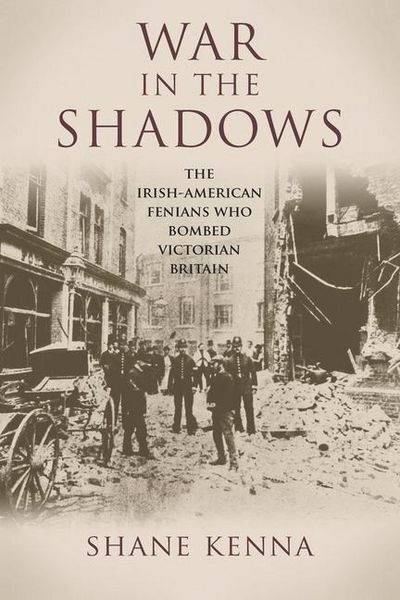 Produktbild: War in the Shadows