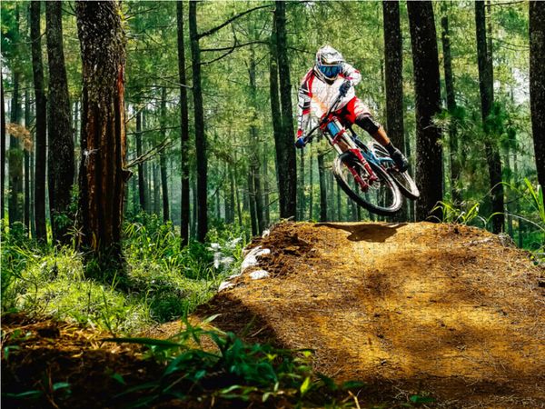 Produktbild: CALVENDO Puzzle Mountainbiking | 1000 Teile Lege-Gr&ouml;&szlig;e 64x48cm Foto-Puzzle f&uuml;r gl&uuml;ckliche Stunden