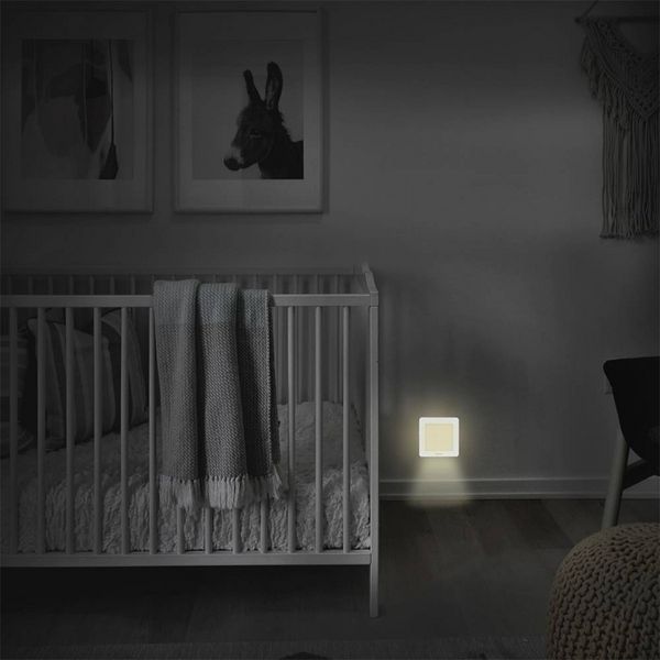 Produktbild: LogiLink LED013 LED013 LED-Nachtlicht mit D&auml;mmerungssensor Quadratisch LED Warmwei&szlig; Wei&szlig;