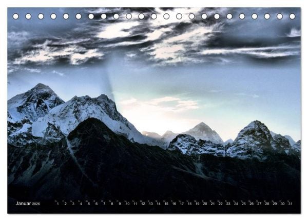 Produktbild: Himalaya - Gipfel des Sagarmatha Nationalparks (Tischkalender 2026 DIN A5 quer), CALVENDO Monatskalender