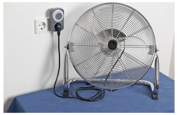 Produktbild: Brennenstuhl 1506590 Steckdosen-Timer analog Tagesprogramm 1 , 120 min 3680 W IP20