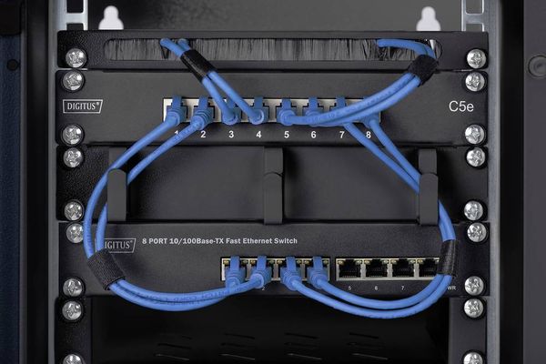Produktbild: Digitus DN-10-09U-B 10 Zoll Wandgeh&auml;use 9 HE Schwarz (RAL 9005)