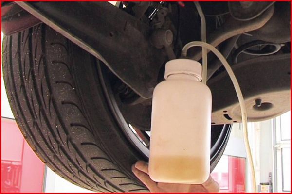 Produktbild: KS Tools 160.0735 Bremsfl&uuml;ssigkeits-Auffangflasche, 1 Liter