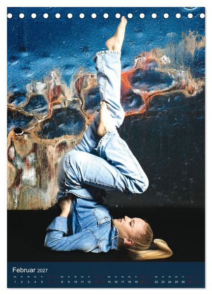 Produktbild: Hailie - Blond in Jeans (Tischkalender 2027 DIN A5 hoch), CALVENDO Monatskalender
