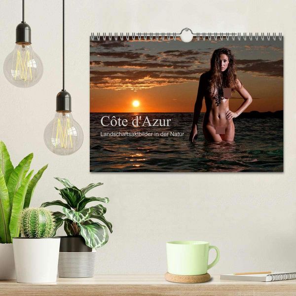 Produktbild: C&ocirc;te d'Azur - Landschaftsaktbilder in der Natur (Wandkalender 2026 DIN A4 quer), CALVENDO Monatskalender