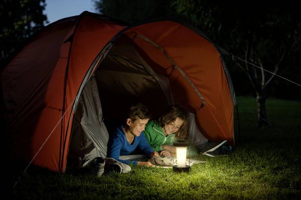 Produktbild: Philips LED 8719514443730 Cicero DSK260 LED-Akku-Tischlampe 6W Wei&szlig;, Schwarz
