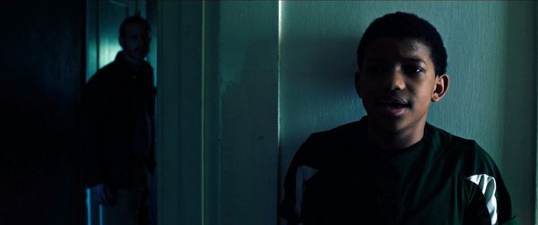 Produktbild: The Boy Behind The Door
