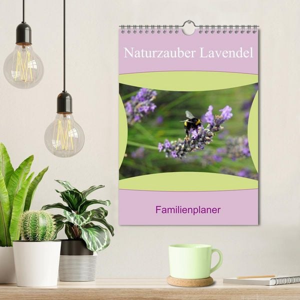 Produktbild: Naturzauber Lavendel - Familienplaner (Wandkalender 2026 DIN A4 hoch), CALVENDO Monatskalender