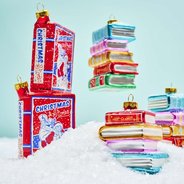 Figurative Buchkugel Glas "Christmas Stories"