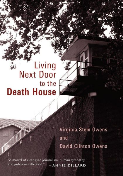 Produktbild: Living Next Door to the Death House