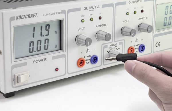 Produktbild: VOLTCRAFT MSB-100-1-SW Messleitung PVC 1m 4mm Lamellenstecker Schwarz 1St.