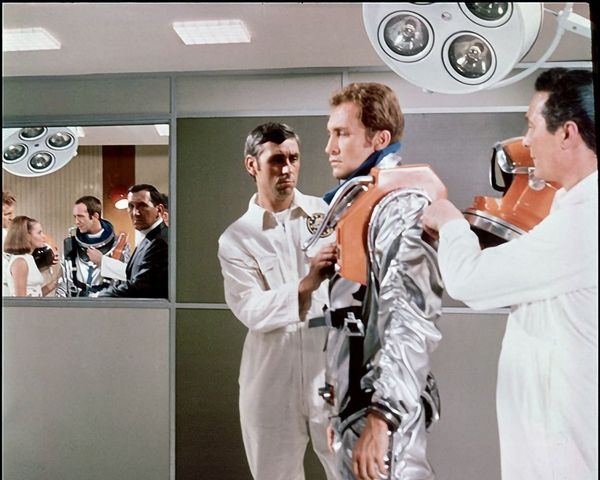 Produktbild: Unfall im Weltraum (Journey to the Far Side of the Sun) / Erstklassiger Science-Fiction Film von Gerry Anderson (&bdquo;Thunderbirds&ldquo; & &bdquo;UFO&ldquo;) (Pidax Film-Klassiker)