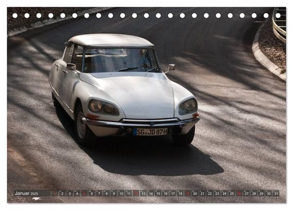 Produktbild: Citro&euml;n DS - G&ouml;ttin in wei&szlig; (Tischkalender 2025 DIN A5 quer), CALVENDO Monatskalender