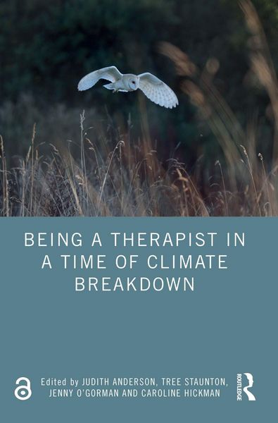 Produktbild: Being a Therapist in a Time of Climate Breakdown