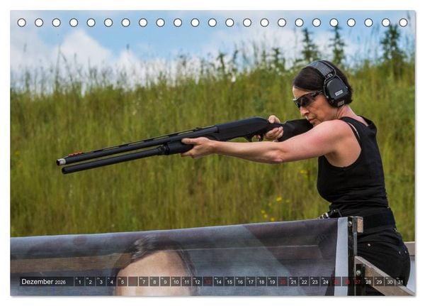 Produktbild: IPSC - Dynamischer Schie&szlig;sport (Tischkalender 2026 DIN A5 quer), CALVENDO Monatskalender