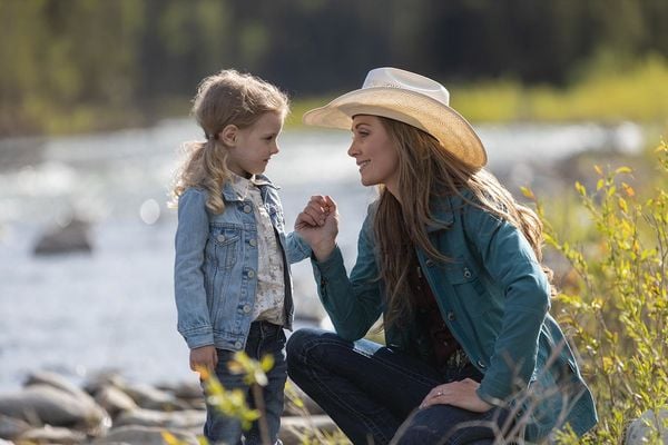 Produktbild: Heartland - Paradies f&uuml;r Pferde - Staffel 15 [4 DVDs]