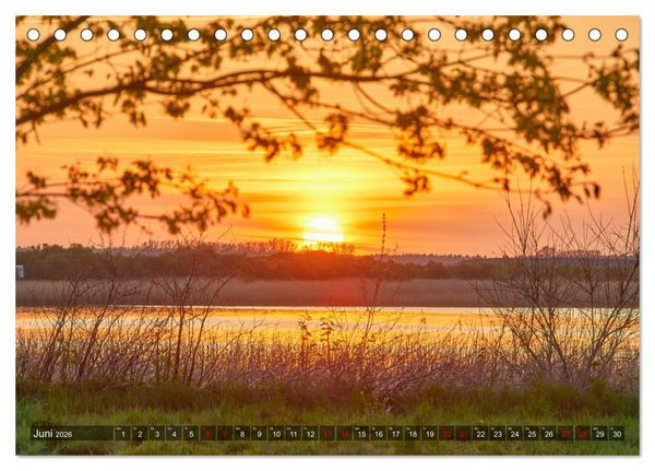 Produktbild: Sonnenunterg&auml;nge an Ostseek&uuml;ste und Bodden (Tischkalender 2026 DIN A5 quer), CALVENDO Monatskalender