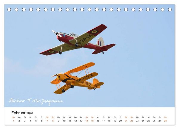 Produktbild: Die Faszination. Flugzeuge am Himmel (Tischkalender 2026 DIN A5 quer), CALVENDO Monatskalender