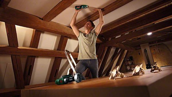 Produktbild: Bosch Home and Garden UniversalDetect Leitungssucher Leitungsverfolgung