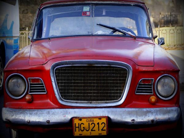 Produktbild: CALVENDO Puzzle Ein Motiv aus dem Kalender "Auto-Legenden - STUDEBAKER" | 1000 Teile Lege-Gr&ouml;&szlig;e 64x48cm Foto-Puzzle f&uuml;r gl&uuml;ckliche Stunden