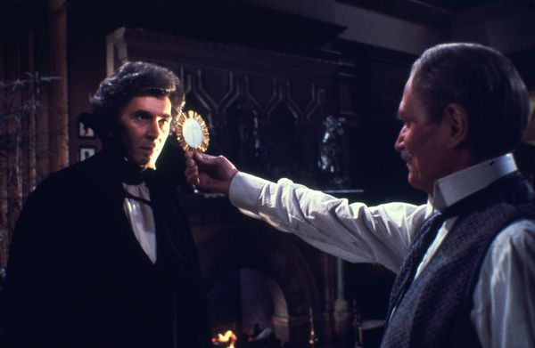 Produktbild: Dracula (1979) - Cinema Edition (+ Bonus-DVD)