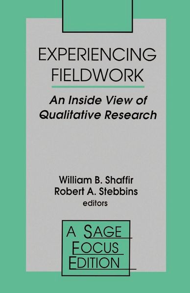 Produktbild: Experiencing Fieldwork
