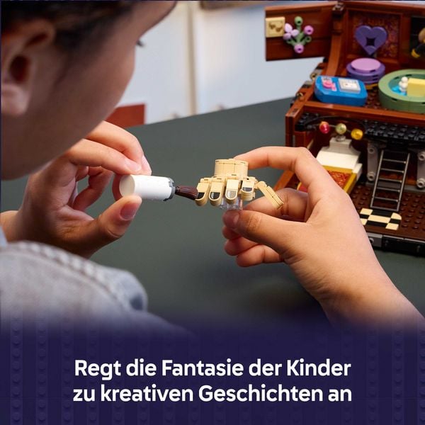 Produktbild: LEGO Wednesday 76785 Die Wohnung des Eiskalten H&auml;ndchens, Spielhaus