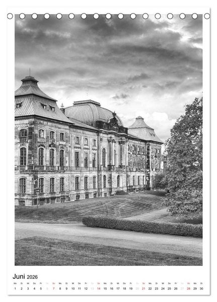 Produktbild: Dresden Traumstadt in Schwarz-Wei&szlig; (Tischkalender 2026 DIN A5 hoch), CALVENDO Monatskalender