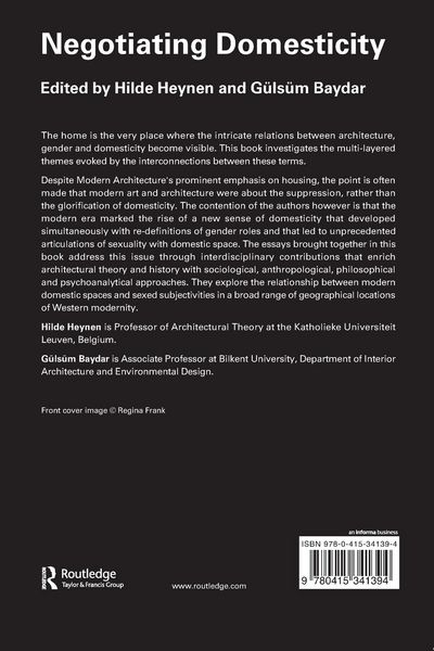 Produktbild: Negotiating Domesticity